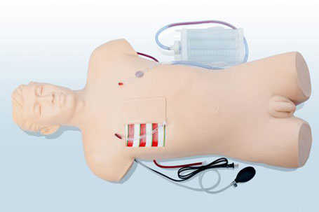 胸腔閉式引流術電子標準化病人